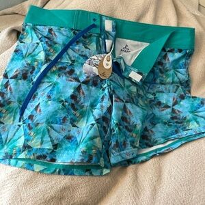 Prana NWT Makenna Board Shorts